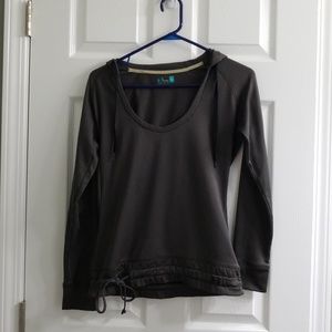 Long sleeve boat neck pullover